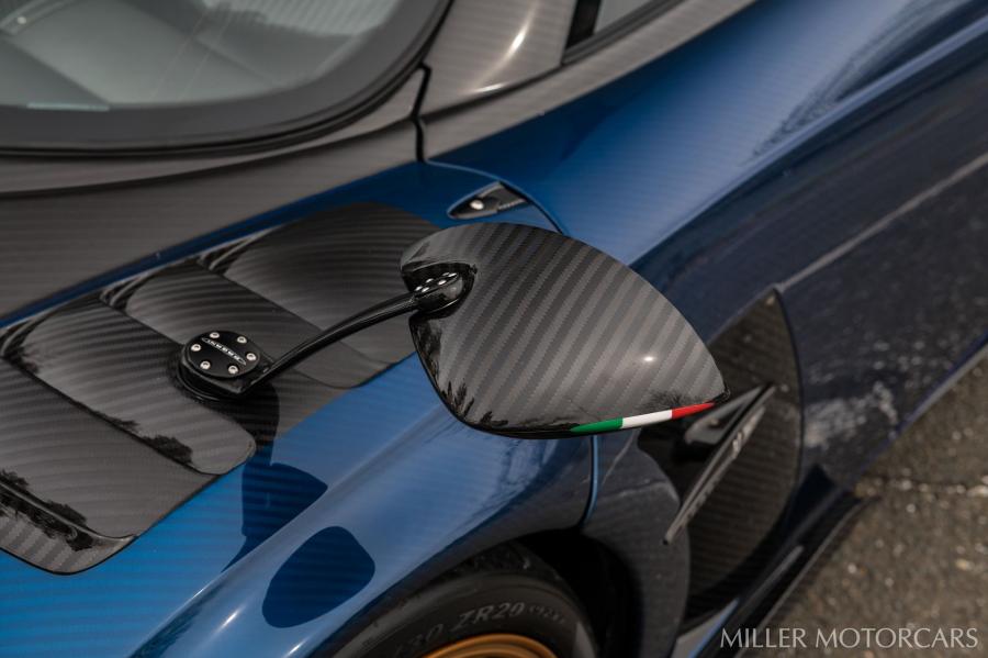 Детали экстерьера Pagani Huayra BC Macchina Volante 2017 года  (фото 33 из 39)